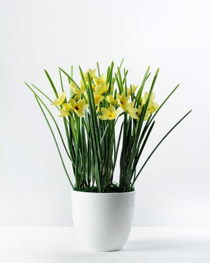 27cm Daffodil Silk Flower  in Plastic pot 1 27cm Daffodil Silk Flower  in Plastic pot