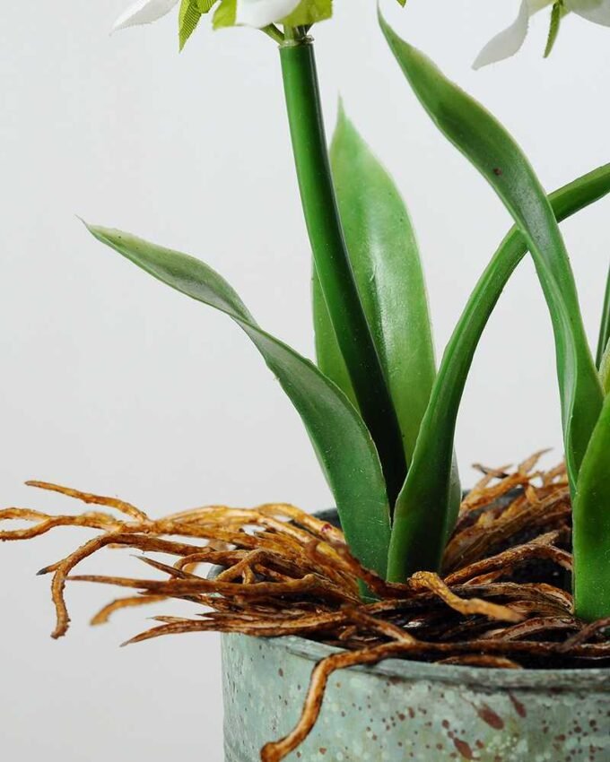 28cm Hyacinth Silk Flower  in Metal Watering Can 4 28cm Hyacinth Silk Flower  in Metal Watering Can