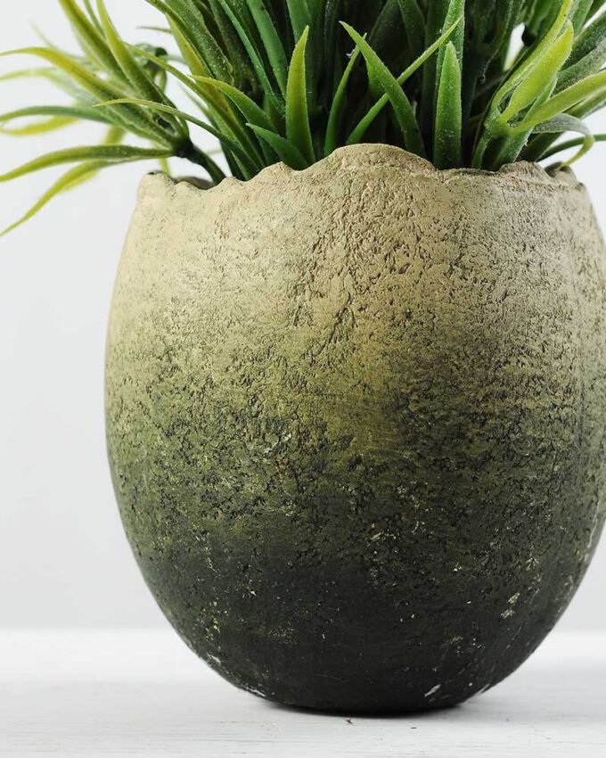 17cm Lavender Silk Flower  in Paper Pulp pot