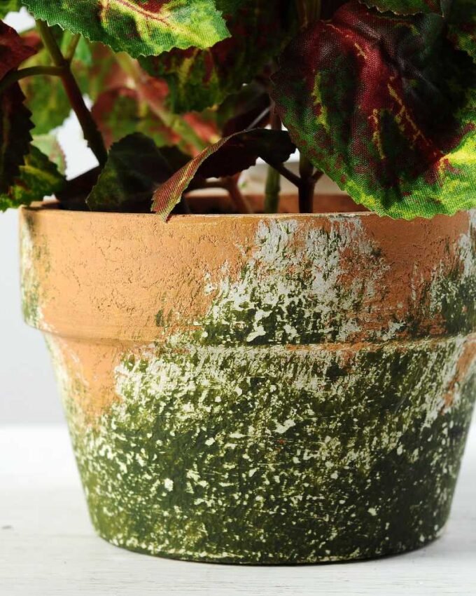 15cm Leaves Artificial Plant  in Paper Pulp pot