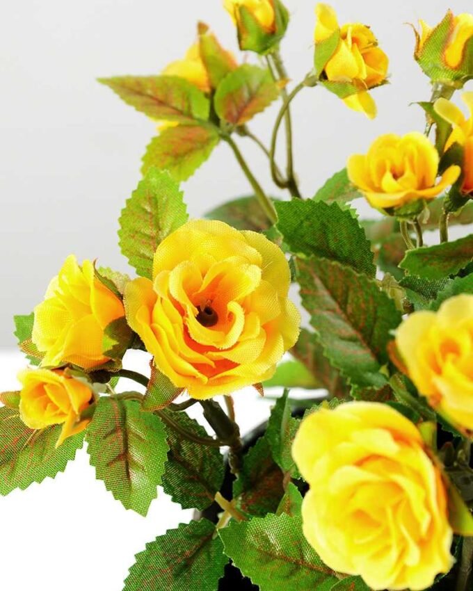 18cm Mini Rose Silk Flower  in Metal Pot