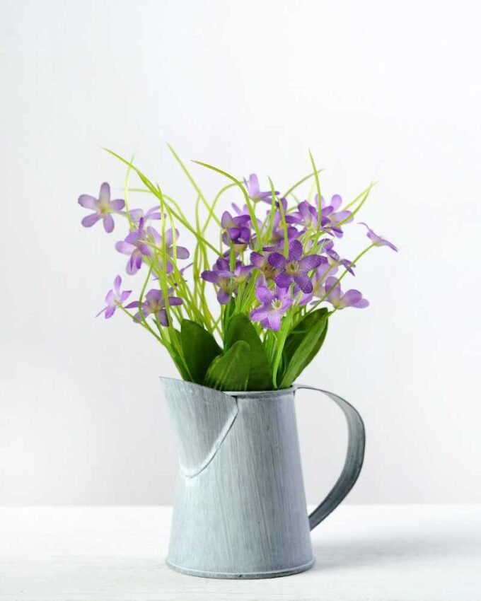 18cm Wild  Silk Flower  in Metal Jug