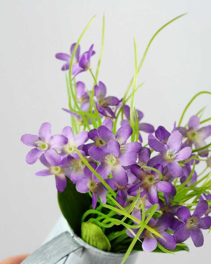 18cm Wild  Silk Flower  in Metal Jug