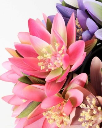 20*20*22cm water lily bush GS-1680209 Bouquet YeahFlower is one of Chinese leading OEM manufacturers and exporters , supplying the silk flowers, wholesale artificial trees 20*20*22cm water lily bush GS-1680209