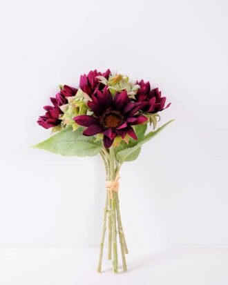 H:20*40cm Sunflower Bouquet*6 GS-1450116-Z1 Bouquet YeahFlower is one of Chinese leading OEM manufacturers and exporters , supplying the silk flowers, wholesale artificial trees H:20*40cm Sunflower Bouquet*6 GS-1450116-Z1