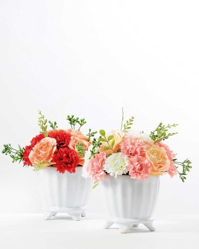 carnation and rose in ceramic pot  H:18CM GS-0339695