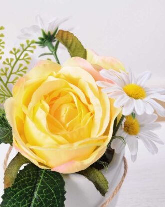 10CM Rose in ceramic Pot GS-0339736 Potted Flowers&Plants YeahFlower is one of Chinese leading OEM manufacturers and exporters , supplying the silk flowers, wholesale artificial trees 10CM Rose in ceramic Pot GS-0339736