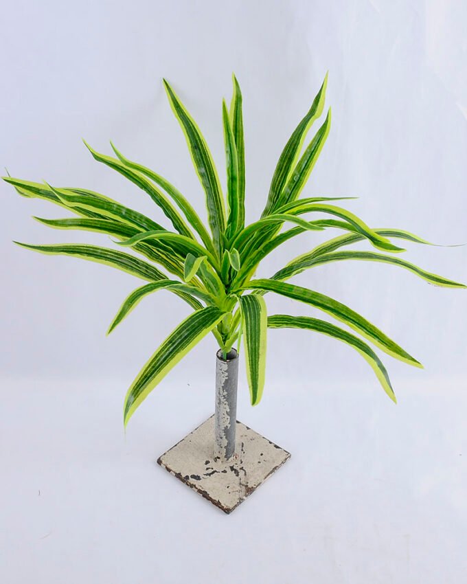 Artificial Plant 31*30*35CM Chlorophytum*26 GS-52419015-G2
