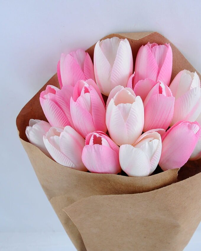 Artificial Flower 19*40cm tulip wedding bouquet GS-03319228-P1