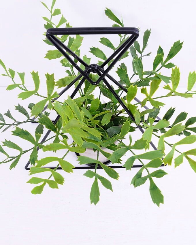 Artificial Plant 36*38*33CM Fern in iron pot with iron frame/outdoor GS-48120021