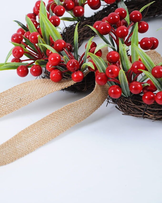 Artificial Flower 40*27*7CM Christmas wreath GS-52721002 Banners&Garlands YeahFlower is one of Chinese leading OEM manufacturers and exporters , supplying the silk flowers, wholesale artificial trees