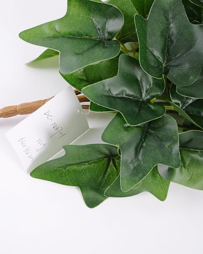 Artificial Plant 64*84CM Ivy Hanging*8/lvs160 GS-29820051 Banners&Garlands YeahFlower is one of Chinese leading OEM manufacturers and exporters , supplying the silk flowers, wholesale artificial trees