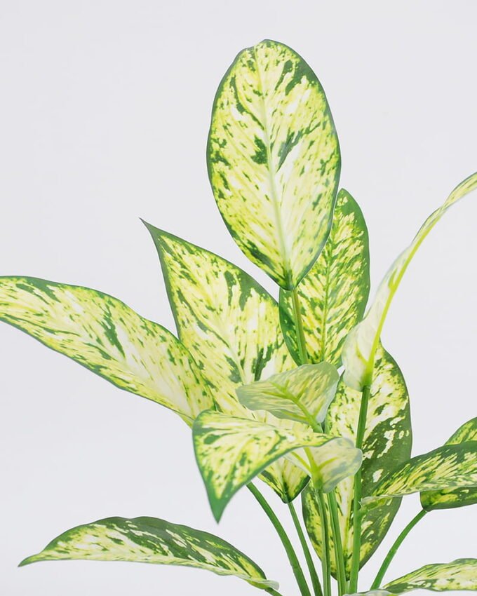 Artificial Plant 32*40cm Leaves in glass ware GS-06921021 Leaves&Sprays&Foliages YeahFlower is one of Chinese leading OEM manufacturers and exporters , supplying the silk flowers, wholesale artificial trees