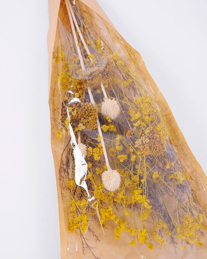 Dried Flowers 16*68CM Dried natural items bouquet in bag(40g/bouquet, H:68CM) GS-56620095 Bouquet YeahFlower is one of Chinese leading OEM manufacturers and exporters , supplying the silk flowers, wholesale artificial trees