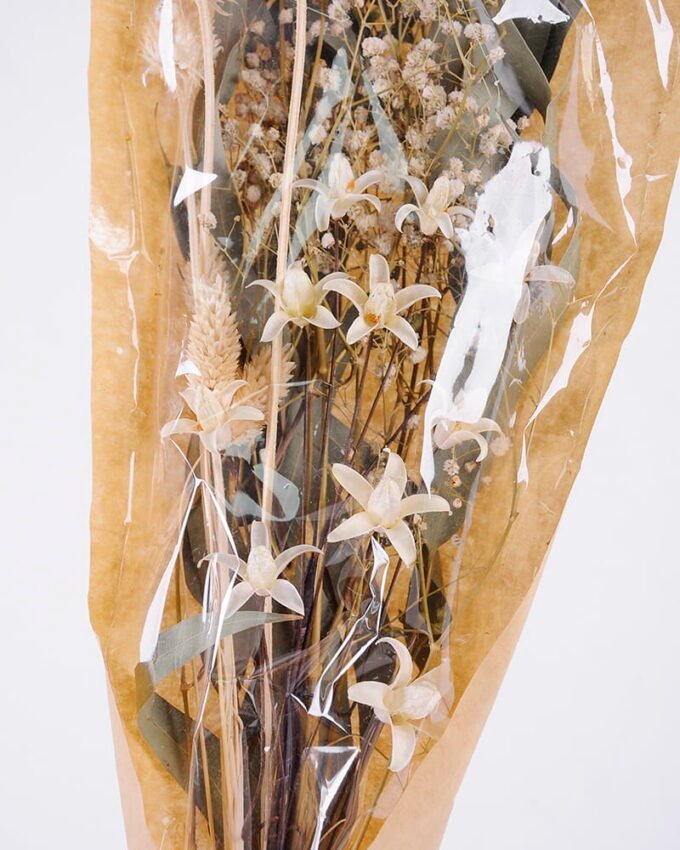 Dried Flowers 16*68CM Dried natural items bouquet in bag(40g/bouquet, H:68CM) GS-56620096 Bouquet YeahFlower is one of Chinese leading OEM manufacturers and exporters , supplying the silk flowers, wholesale artificial trees