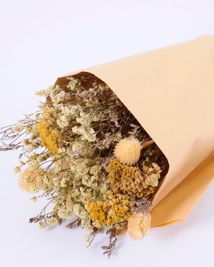 Dried Flowers 16*45CM Dried natural items bouquet with paper wrapped(30g/bouquet, H:45CM) GS-56620084 Bouquet YeahFlower is one of Chinese leading OEM manufacturers and exporters , supplying the silk flowers, wholesale artificial trees