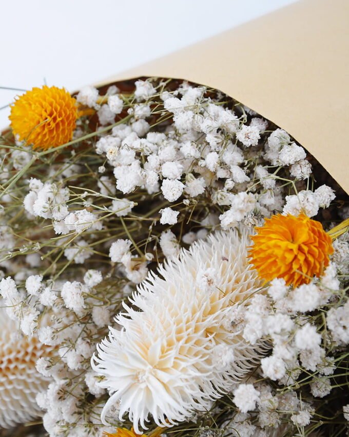 Dried Flowers 20*49CM Dried natural items bouquet with paper wrapped(80g/bouquet, H:50CM) GS-56621002JJA Dried Flowers YeahFlower is one of Chinese leading OEM manufacturers and exporters , supplying the silk flowers, wholesale artificial trees