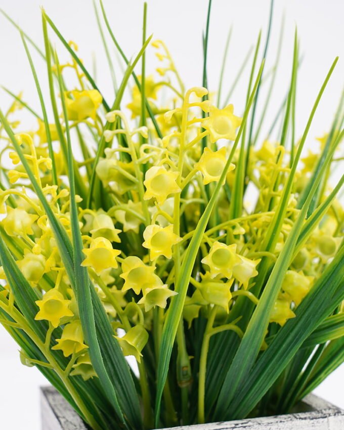 Artificial Flower 20*20*22cm Bellflower in MDF pot GS-03321098-Y1 Potted Flowers&Plants YeahFlower is one of Chinese leading OEM manufacturers and exporters , supplying the silk flowers, wholesale artificial trees