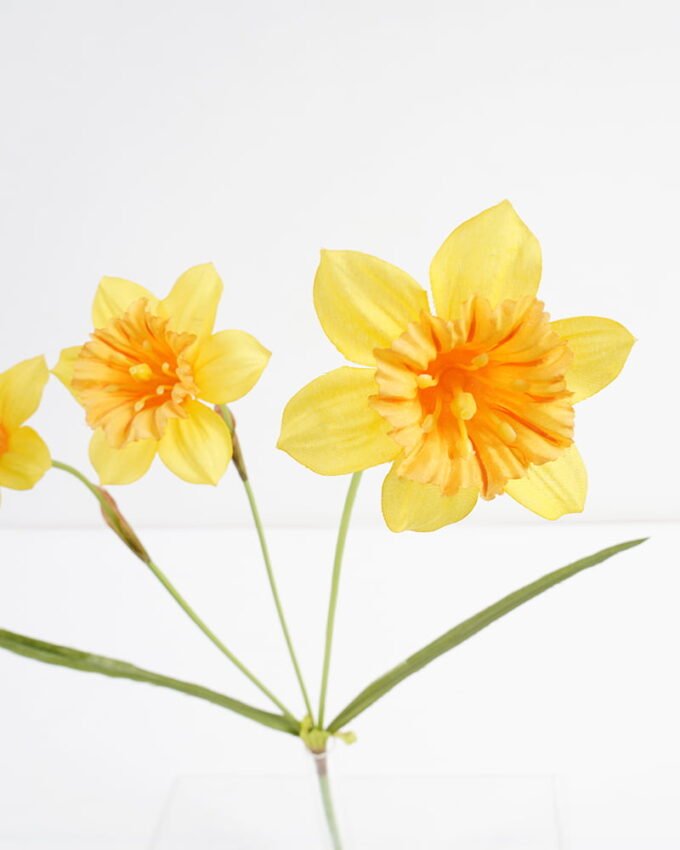 Artificial Flower 14*58CM Daffodil*3 GS-44321001 Single Flowers YeahFlower is one of Chinese leading OEM manufacturers and exporters , supplying the silk flowers, wholesale artificial trees