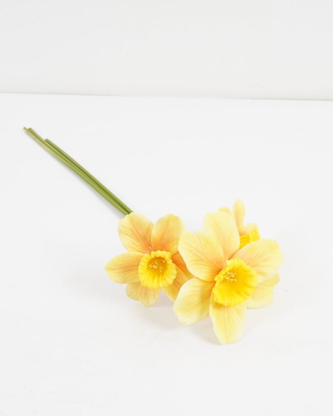 Artificial Flower 16*37CM Daffodil  bush*3 GS-15421017 Bouquet YeahFlower is one of Chinese leading OEM manufacturers and exporters , supplying the silk flowers, wholesale artificial trees