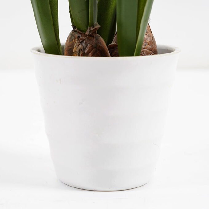 Artificial Flower 13*26CM Flower in pea pot GS-62921051 Potted Flowers&Plants YeahFlower is one of Chinese leading OEM manufacturers and exporters , supplying the silk flowers, wholesale artificial trees