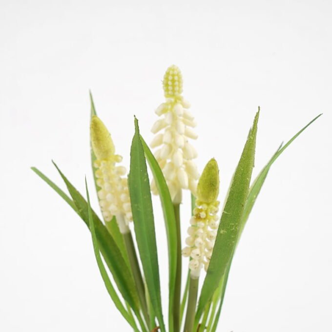Artificial Flower 9*22CM Hyacinths bush*3 GS-62921052 Flowers Bush 3,000+ sqm showroom with thousands of artificial flowers, plants & trees ready for global sourcing.