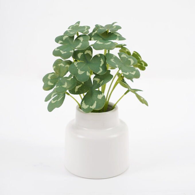 Artificial Plant 10*10*16cm Clover in Ceramic pot GS-03321027-KSM Potted Flowers&Plants YeahFlower is one of Chinese leading OEM manufacturers and exporters , supplying the silk flowers, wholesale artificial trees