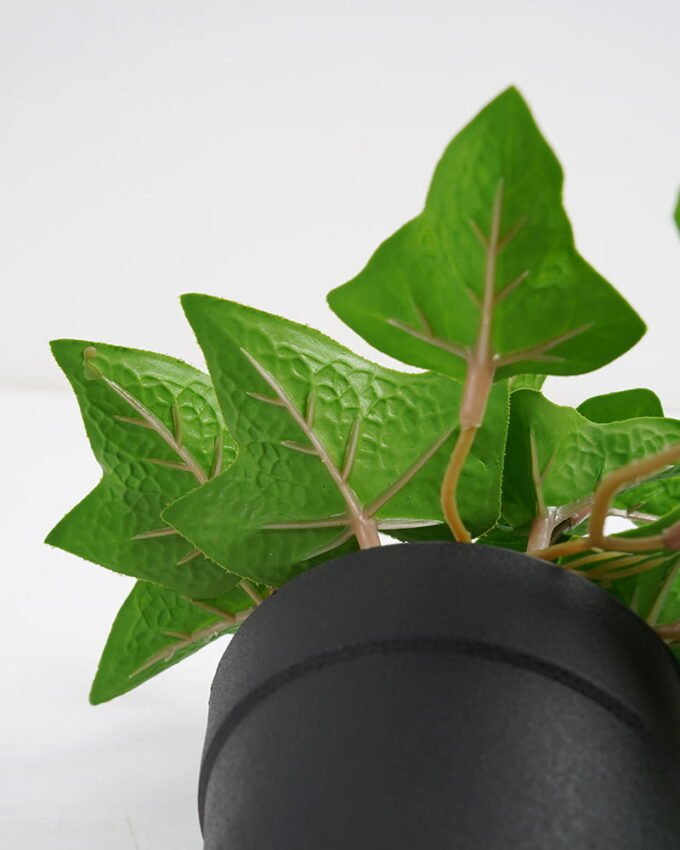 Artificial Plant 22*17*17cm Real Touch Ivy Leaf in PP pot GS-03321057 Potted Flowers&Plants YeahFlower is one of Chinese leading OEM manufacturers and exporters , supplying the silk flowers, wholesale artificial trees