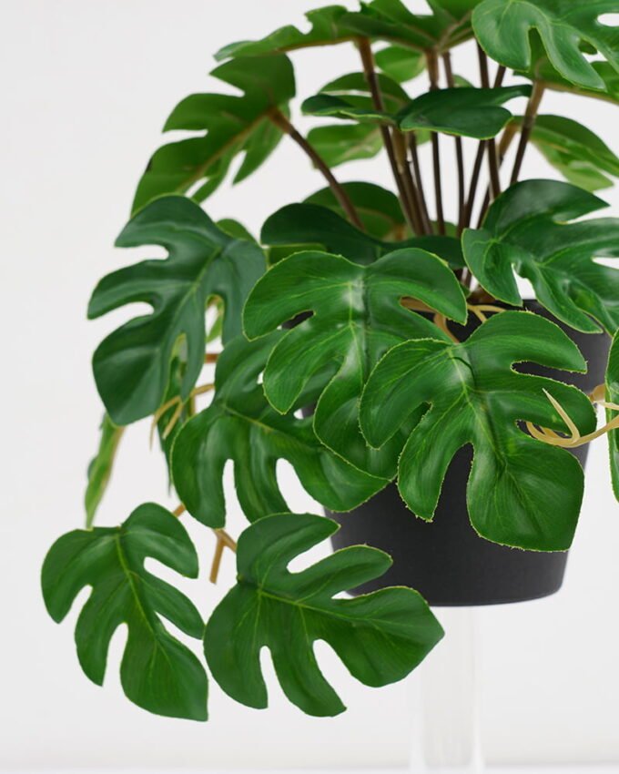 Artificial Plant 22*17*17cm Real touch Monstera in PP pot GS-03321058 Potted Flowers&Plants 3,000+ sqm showroom with thousands of artificial flowers, plants & trees ready for global sourcing.