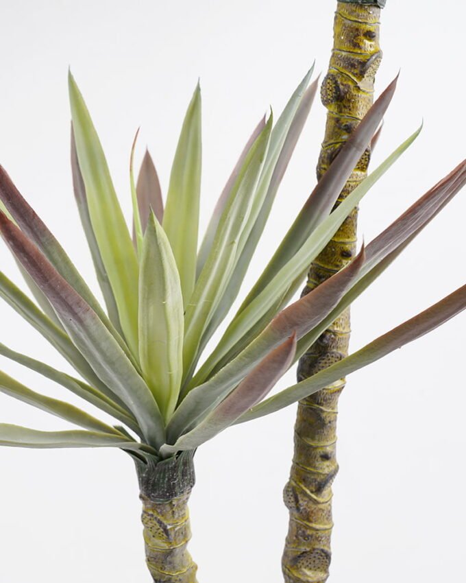 Artificial Tree 72*52*120CM Agave in pp pot/lvs88 GS-43421007 Tree&Plant YeahFlower is one of Chinese leading OEM manufacturers and exporters , supplying the silk flowers, wholesale artificial trees