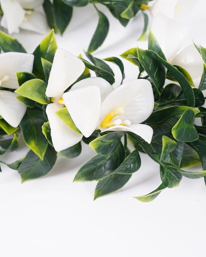 Artificial Plant 22*72CM Bougainvillea spectabilis hanging GS-05521021-W1 Banners&Garlands YeahFlower is one of Chinese leading OEM manufacturers and exporters , supplying the silk flowers, wholesale artificial trees