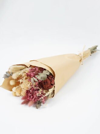 Dried Flowers 20*50CM Dried natural items bouquet with paper wrapped(85g/bouquet, H:50CM) GS-56621069 Bouquet 3,000+ sqm showroom with thousands of artificial flowers, plants & trees ready for global sourcing.