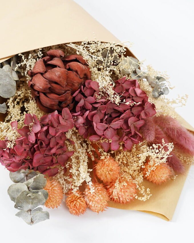 Dried Flowers 20*50CM Dried natural items bouquet with paper wrapped(85g/bouquet, H:50CM) GS-56621069 Bouquet YeahFlower is one of Chinese leading OEM manufacturers and exporters , supplying the silk flowers, wholesale artificial trees