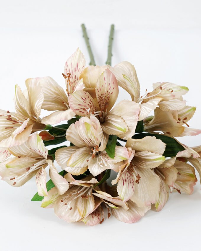 Artificial Flower 22*40CM Lily bouquet fake flowers GS-14521040 Bouquet YeahFlower is one of Chinese leading OEM manufacturers and exporters , supplying the silk flowers, wholesale artificial trees