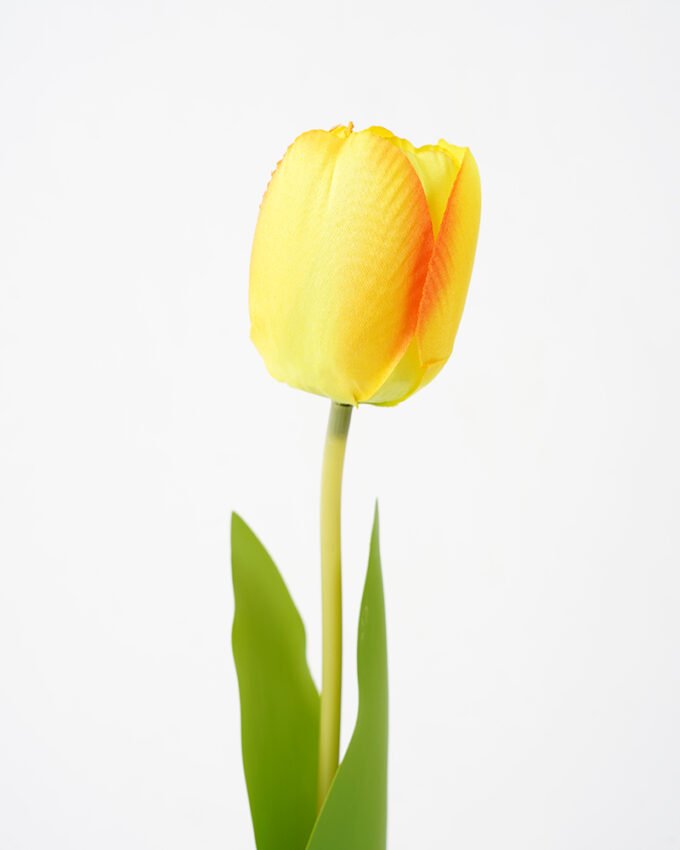 Artificial Flower 4.5*54CM Singel Tulip silk flowers GS-128J21008 Single Flowers YeahFlower is one of Chinese leading OEM manufacturers and exporters , supplying the silk flowers, wholesale artificial trees