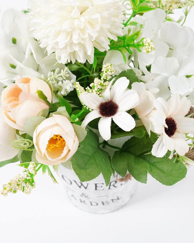 Artificial Flower 18*18*23cm flower in Metal pot silk flowers GS-03321140 Potted Flowers&Plants YeahFlower is one of Chinese leading OEM manufacturers and exporters , supplying the silk flowers, wholesale artificial trees