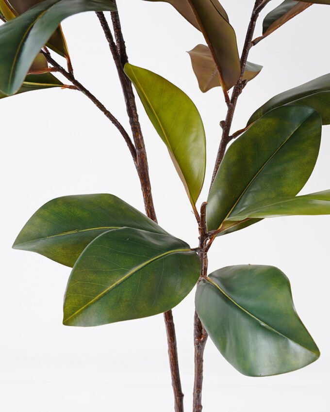 Artificial Tree 61*38*124cm Magnolia tree in pp pot/lvs55 Faux trees GS-64821002 Tree&Plant YeahFlower is one of Chinese leading OEM manufacturers and exporters , supplying the silk flowers, wholesale artificial trees