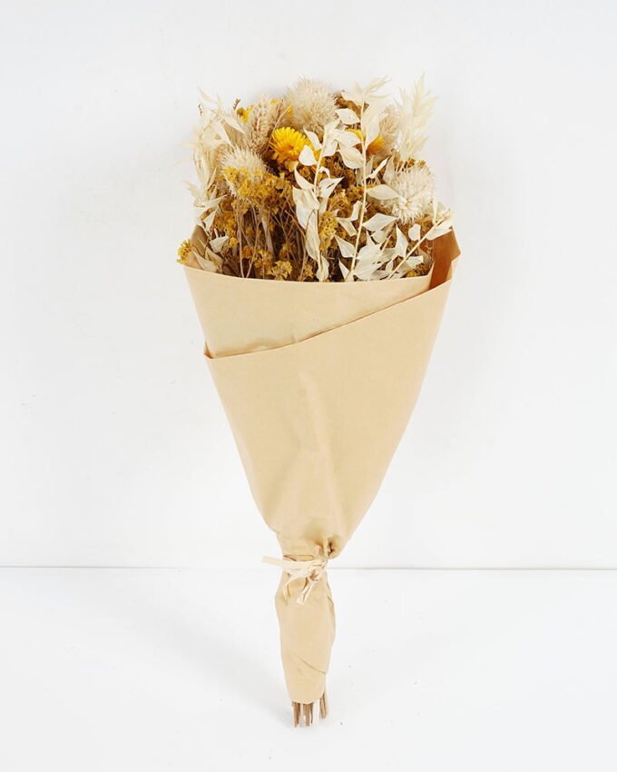Dried Flowers 20*12*50CM Dried natural items bouquet with paper wrapped(60g/bouquet, H:50CM) GS-56621084 Bouquet YeahFlower is one of Chinese leading OEM manufacturers and exporters , supplying the silk flowers, wholesale artificial trees