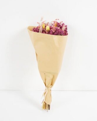 Dried Flowers 20*12*50CM Dried natural items bouquet with paper wrapped(60g/bouquet, H:50CM) GS-56621087 Bouquet YeahFlower is one of Chinese leading OEM manufacturers and exporters , supplying the silk flowers, wholesale artificial trees