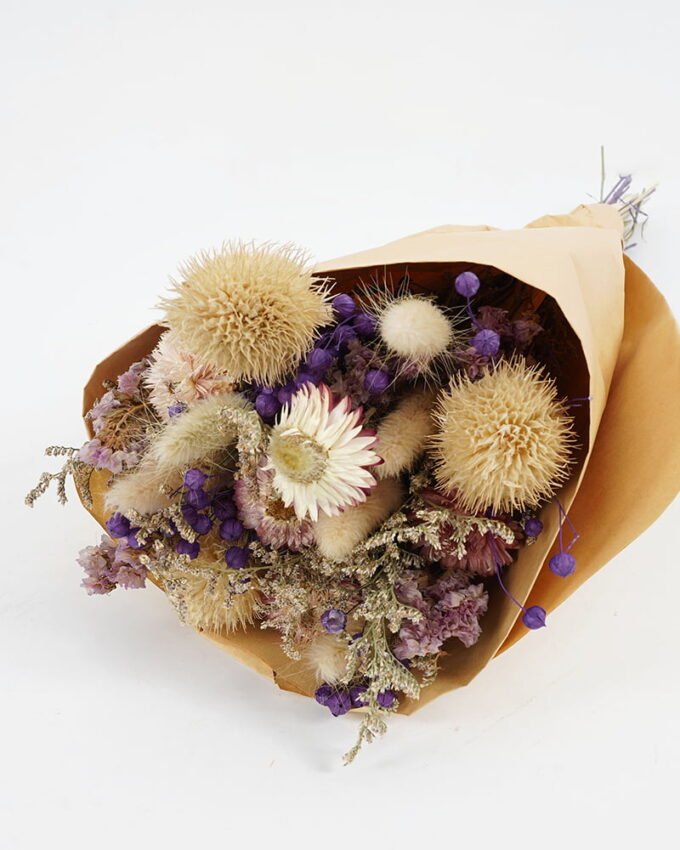Dried Flowers 20*12*50CM Dried natural items bouquet with paper wrapped(60g/bouquet, H:50CM) GS-56621087 Bouquet YeahFlower is one of Chinese leading OEM manufacturers and exporters , supplying the silk flowers, wholesale artificial trees