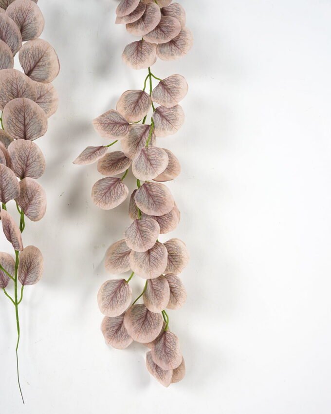 Artificial Plant 14*149cm Eucalyptus?Leaves Garland(B) GS-53421001 Leaves&Sprays&Foliages YeahFlower is one of Chinese leading OEM manufacturers and exporters , supplying the silk flowers, wholesale artificial trees