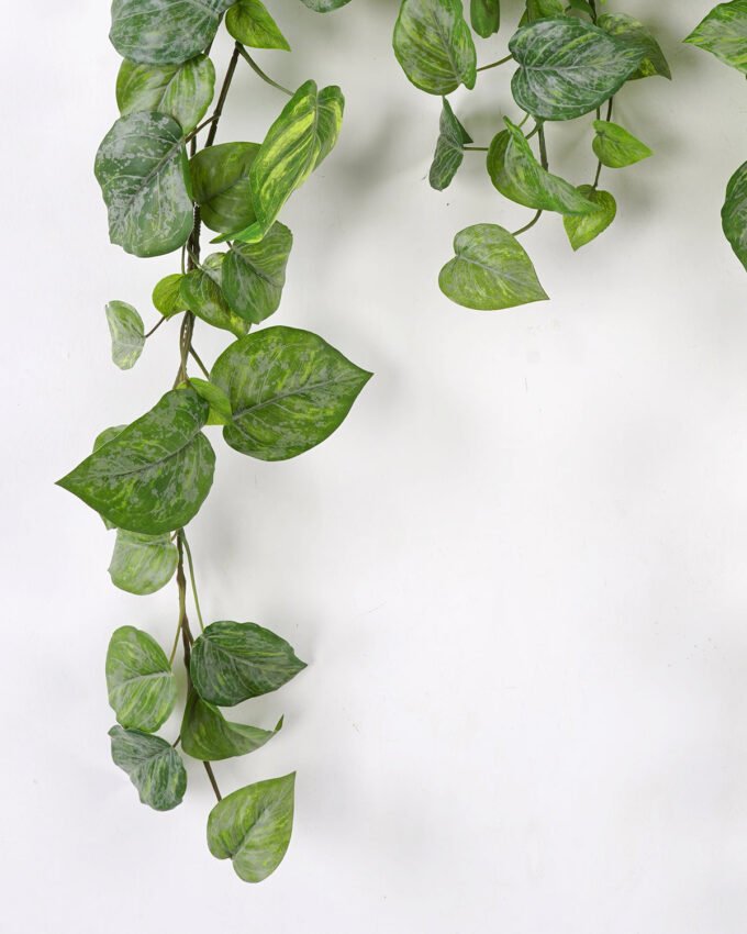 Artificial Plant 24*90cm POTHOS BUSH VINE X 159 LVS. GS-66121002 Leaves&Sprays&Foliages YeahFlower is one of Chinese leading OEM manufacturers and exporters , supplying the silk flowers, wholesale artificial trees