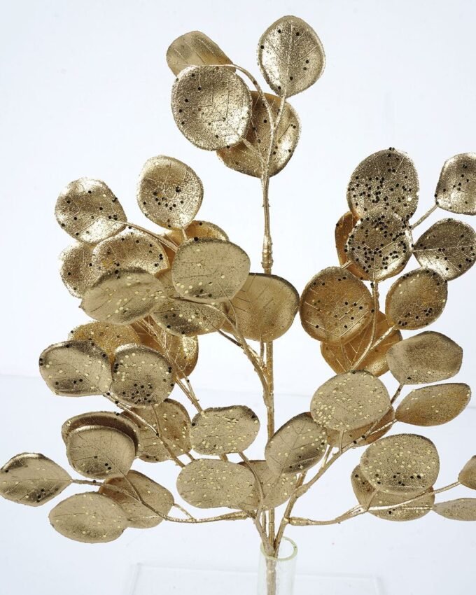 Artificial Plant 20*40cm Eucalyptus spary*3 GS-54021068 Christmas Item YeahFlower is one of Chinese leading OEM manufacturers and exporters , supplying the silk flowers, wholesale artificial trees