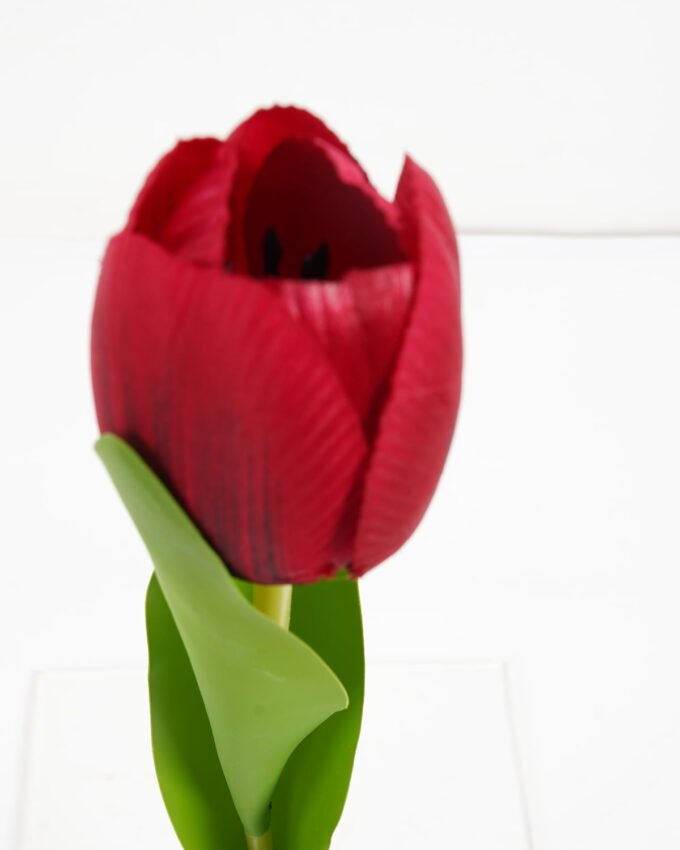 Artificial Flower 6*39cm Tulip Single stem GS-128J21010-R1 Single Flowers YeahFlower is one of Chinese leading OEM manufacturers and exporters , supplying the silk flowers, wholesale artificial trees
