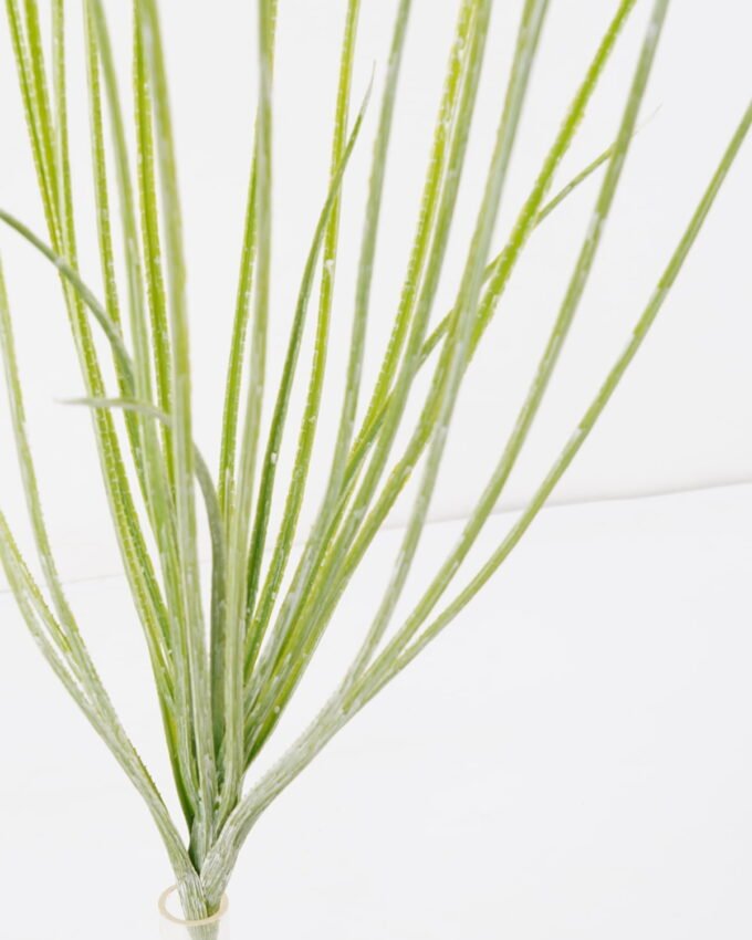 Artificial Plant 30*58cm Juncus bush GVC-22-2862 Leaves&Sprays&Foliages YeahFlower is one of Chinese leading OEM manufacturers and exporters , supplying the silk flowers, wholesale artificial trees