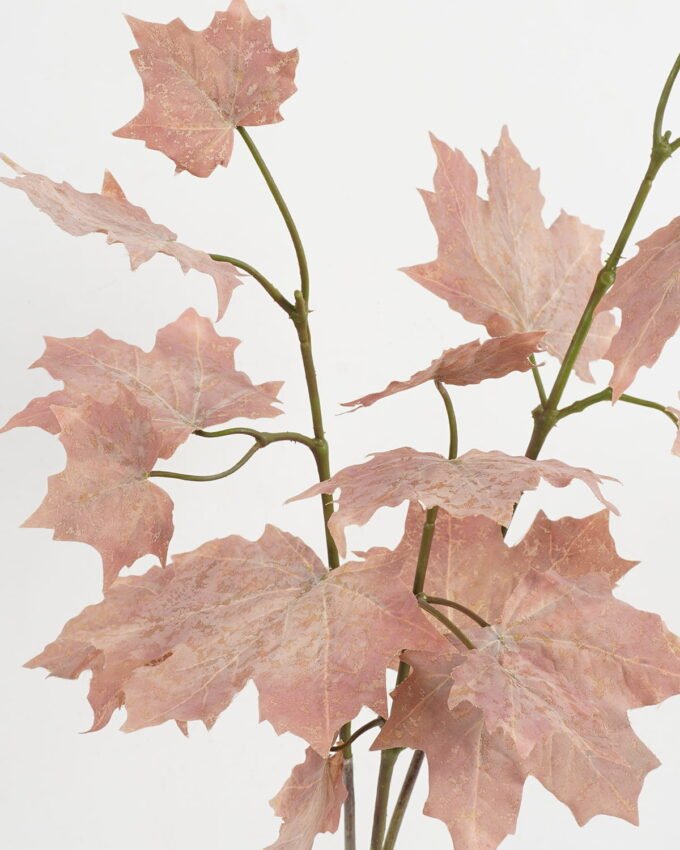 Artificial Plant 27*94cm Single Maple leaf GVC-21-2777 Leaves&Sprays&Foliages YeahFlower is one of Chinese leading OEM manufacturers and exporters , supplying the silk flowers, wholesale artificial trees