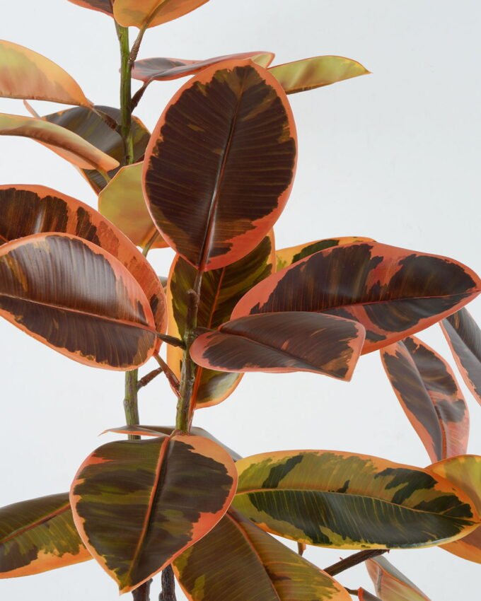 Artificial Tree 70*70*163cm Oak tree in PP pot GS-64822016-R1 Tree&Plant YeahFlower is one of Chinese leading OEM manufacturers and exporters , supplying the silk flowers, wholesale artificial trees