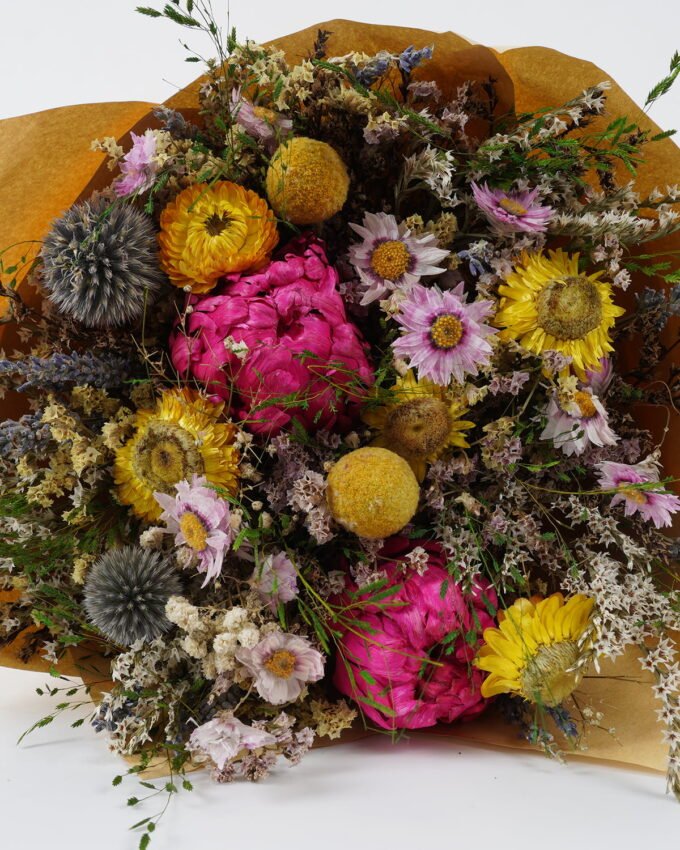 Dried Flowers H:40CM Dried natural items bouquet with paper wrapped(110g/bouquet) GS-56622018JJA Bouquet YeahFlower is one of Chinese leading OEM manufacturers and exporters , supplying the silk flowers, wholesale artificial trees