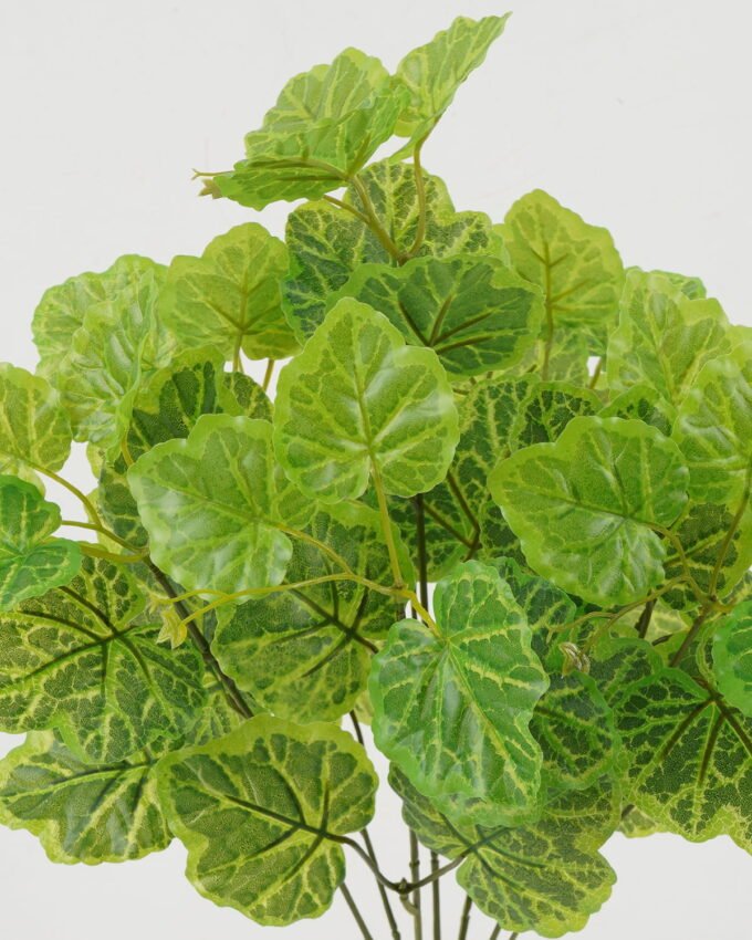 Artificial Plant 30*30*42cm Saxifrage *7 bush GS-29822015 Leaves&Sprays&Foliages YeahFlower is one of Chinese leading OEM manufacturers and exporters , supplying the silk flowers, wholesale artificial trees
