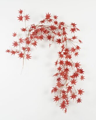 Artificial Plant 25*25*170cm Maple leaf garland GS-67622002-R1 Banners&Garlands YeahFlower is one of Chinese leading OEM manufacturers and exporters , supplying the silk flowers, wholesale artificial trees
